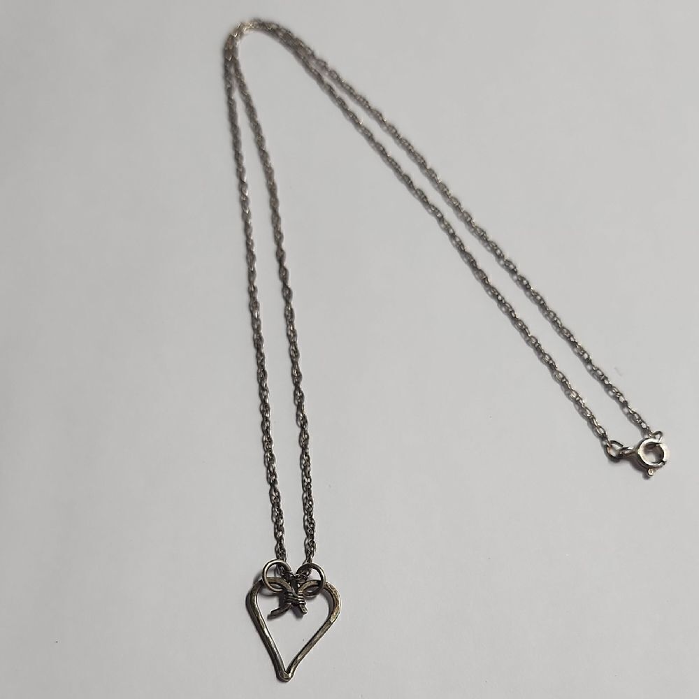 Elegant Silver Heart Necklace On 925 Chain
